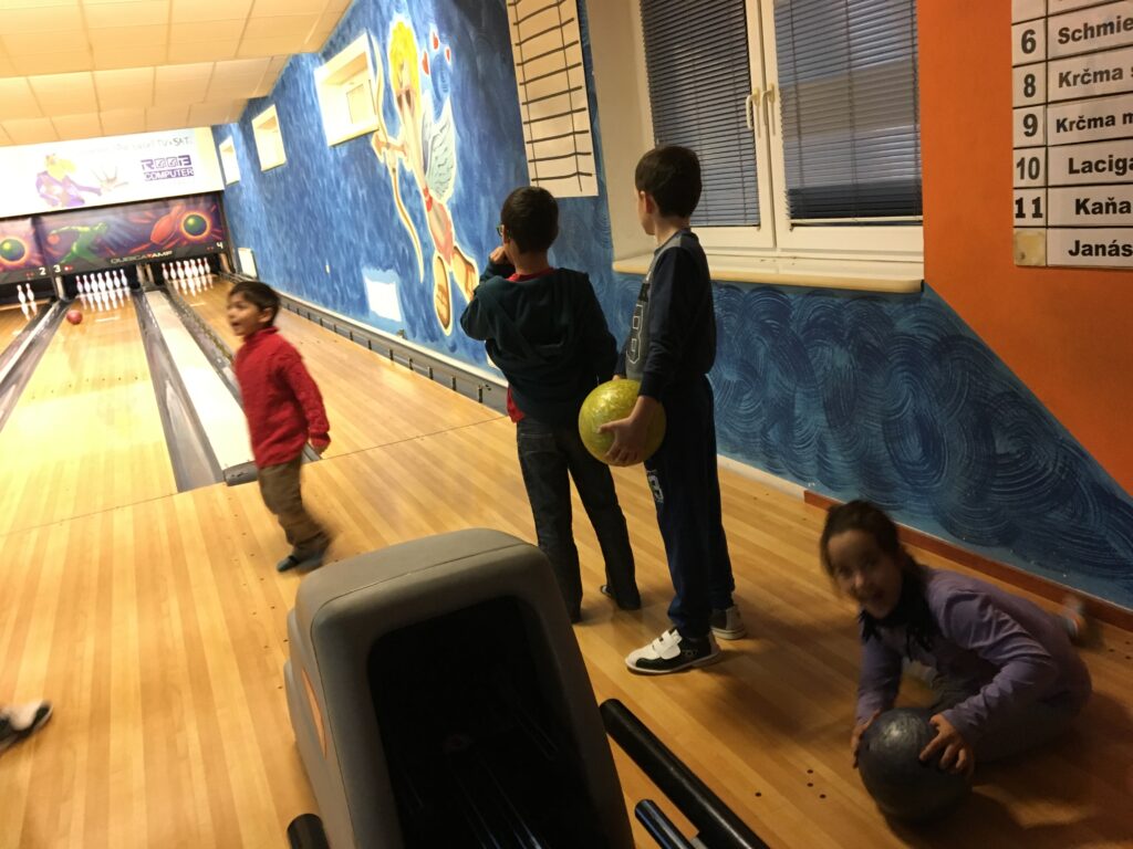 BOWLINGOVÝ TURNAJ