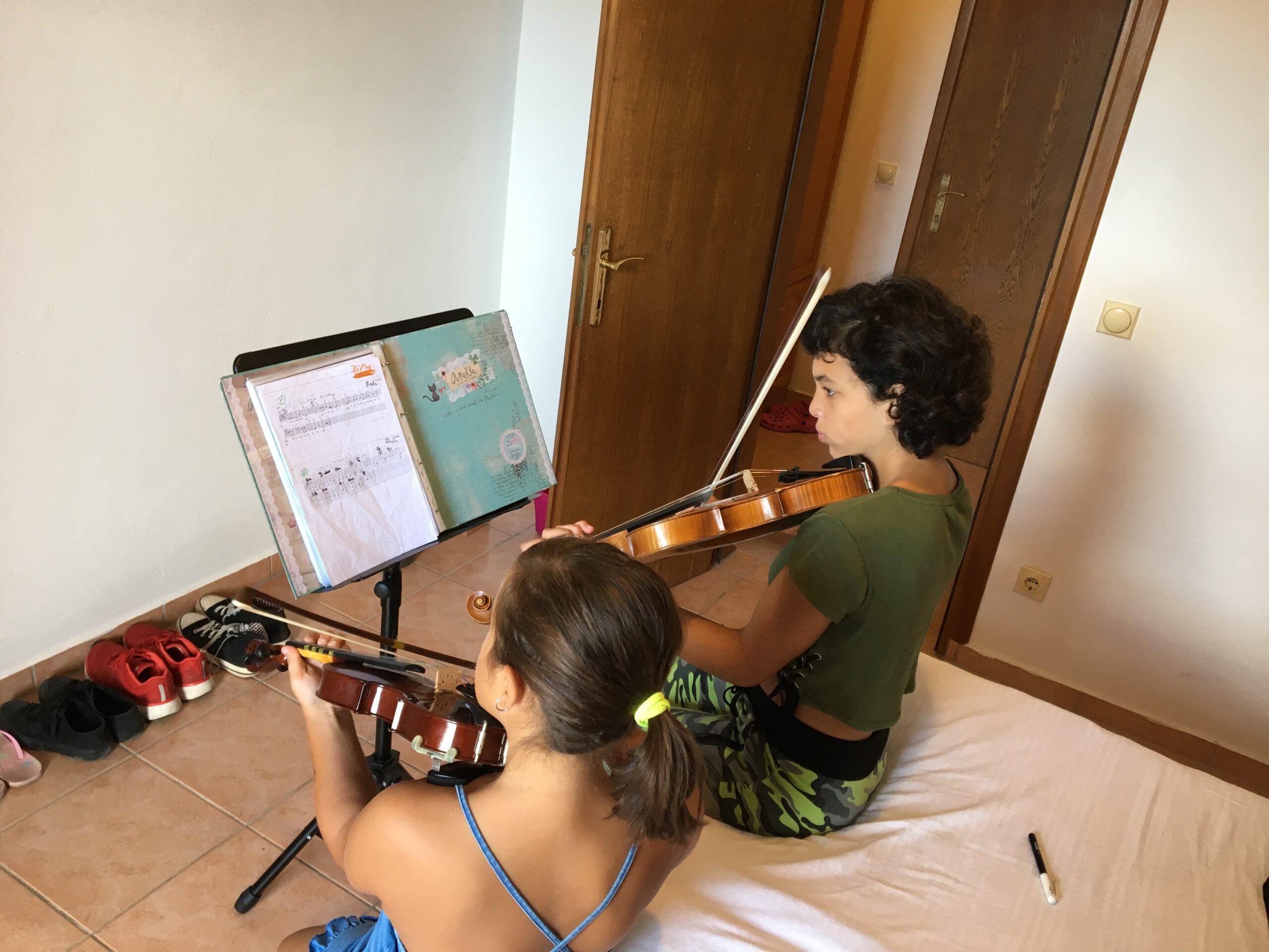 Zkoušky a malá vystoupení skupiny „POLYGOŇÁCI“